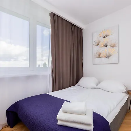 Apartment Slaska Pleasant By Bookinghost