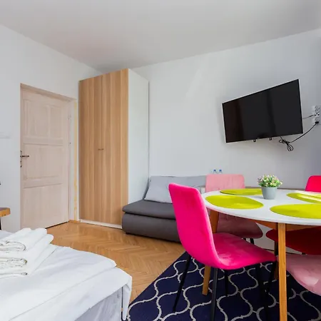 Slaska Pleasant By Bookinghost Apartment Gdynia