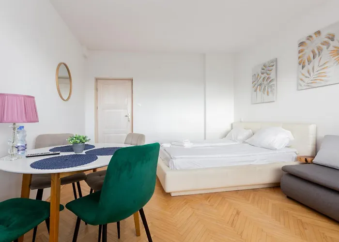 Slaska Pleasant By Bookinghost Apartment *