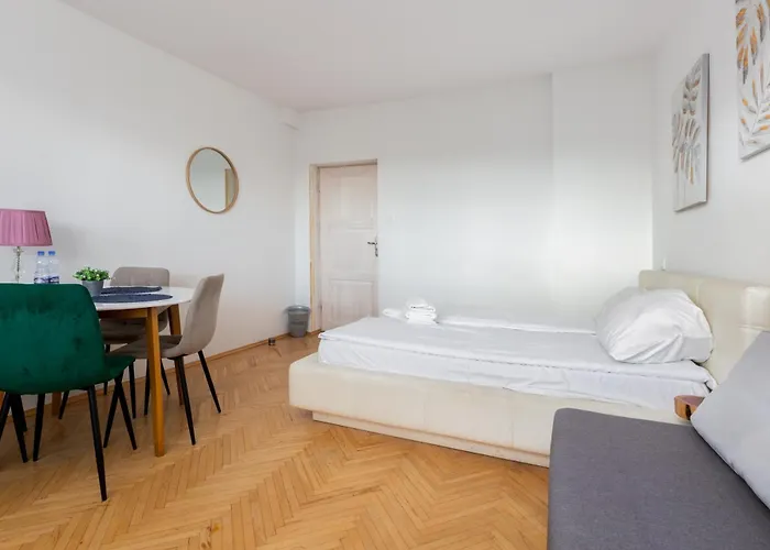 Slaska Pleasant By Bookinghost Gdynia